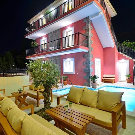 Apartments Lux S 蒂瓦特 外观 照片