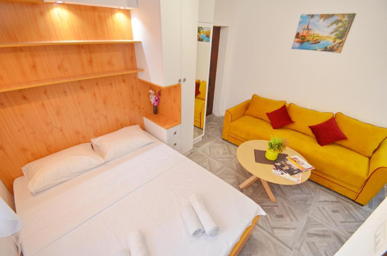 Apartments Lux S 蒂瓦特 外观 照片