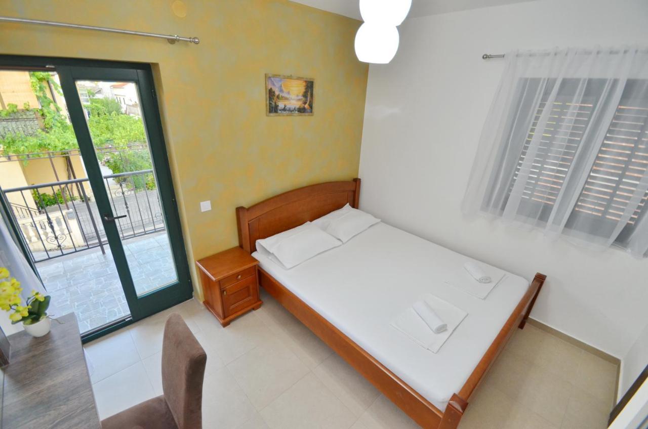 Apartments Lux S 蒂瓦特 外观 照片