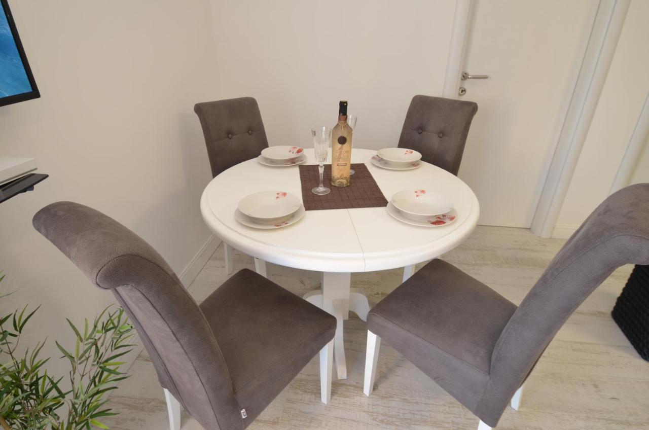 Apartments Lux S 蒂瓦特 外观 照片