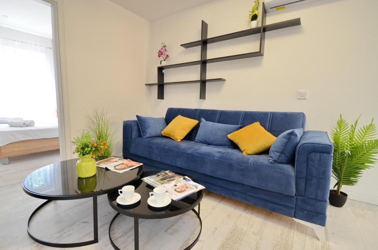 Apartments Lux S 蒂瓦特 外观 照片