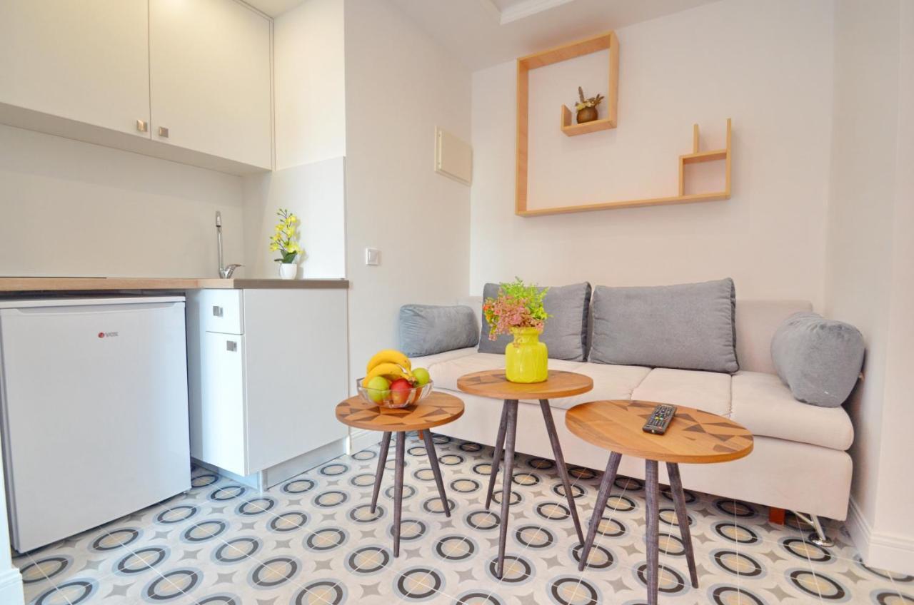 Apartments Lux S 蒂瓦特 外观 照片
